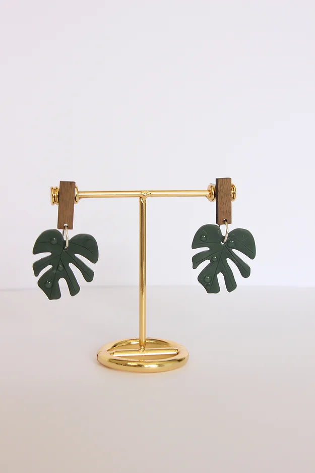 Monstera with raindrops Clay Earrings