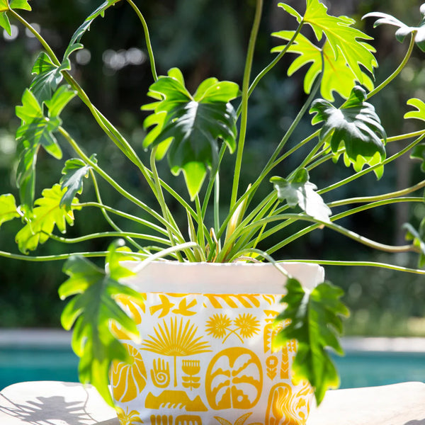 Fabric Pots (Medium) / Africa Roots (Yellow on White)