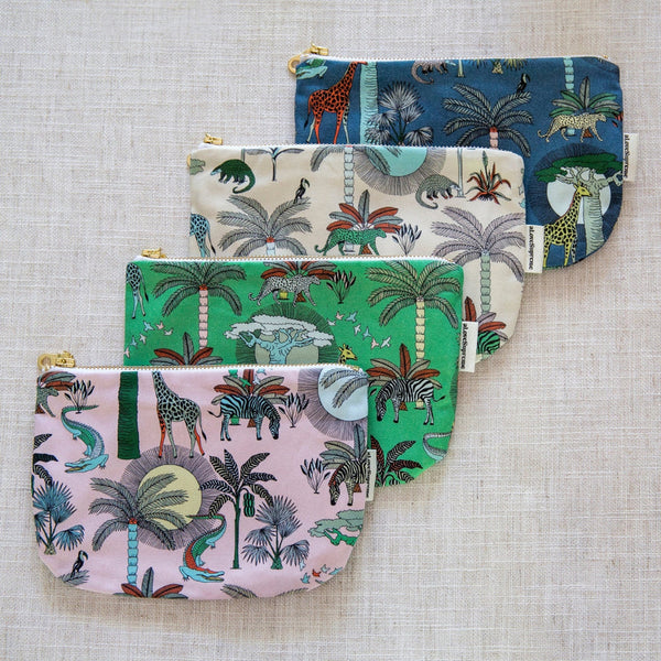 Pouches (Standard) / Animal Kingdom (Pink)