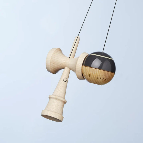 Krom Gas Charcoal Kendama