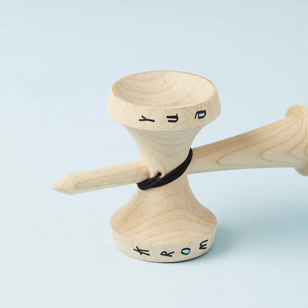 Krom YUA MOD Kendama