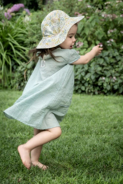 Myang Hat / Girls - Mouse Meadow