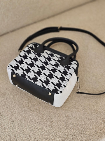 The Postcall | Houndstooth