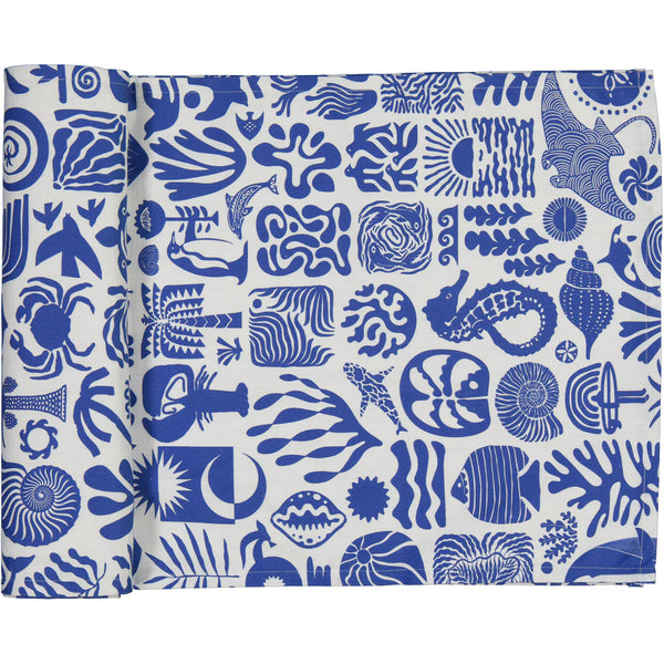 Table Runners (2.5M) / Africa Deep (Blue on White)