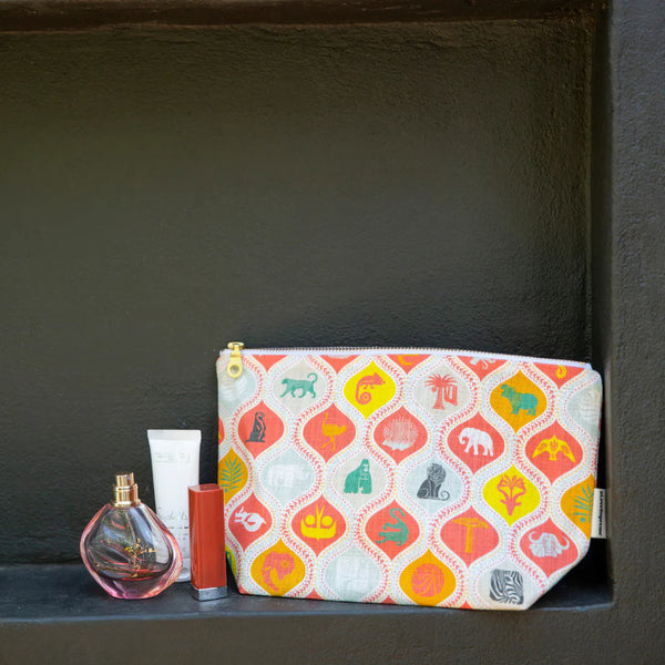 Pouches (Makeup) / Africa Untamed (Burnt Orange)
