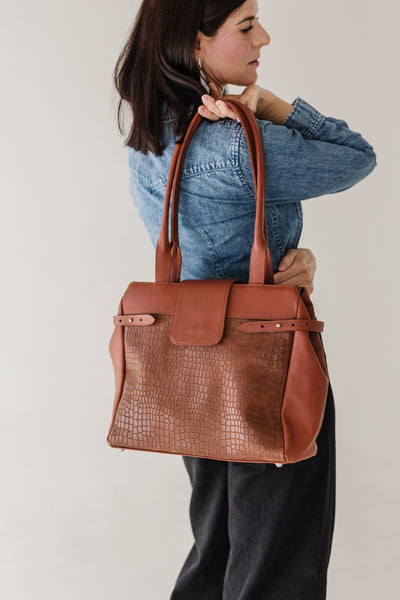 The Tote | Tobacco CROC