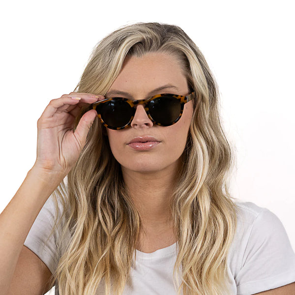 SOEK Otis Honey Tort