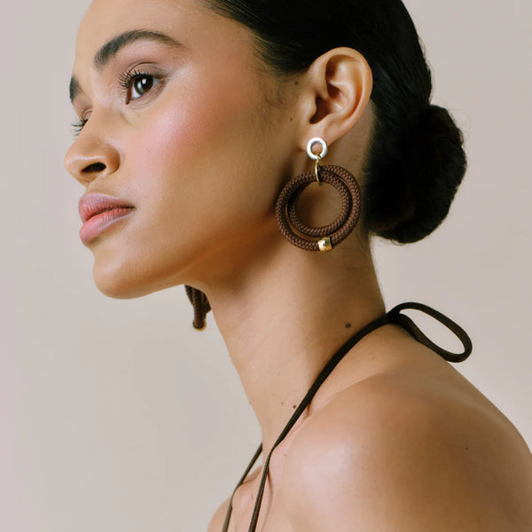 Arista earrings in Mocha