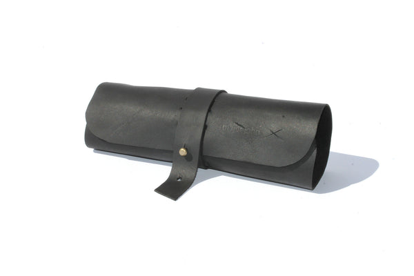 Major John Genuine Leather Cable and Pen Roll-up
