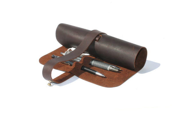 Major John Genuine Leather Cable and Pen Roll-up